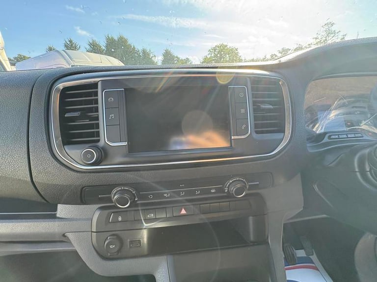 2021 Vauxhall Vivaro 2700 1.5d 100PS Sportive H1 Van PANEL VAN DIESEL Manual