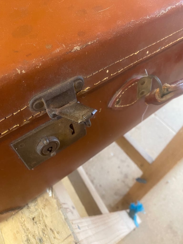 Old leather suitcase 