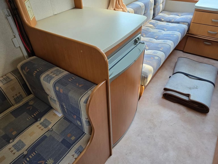 NOW SOLD 2007 Bailey Ranger 550 6 Berth Fixed Rear Bunks Caravan, Motor Mover