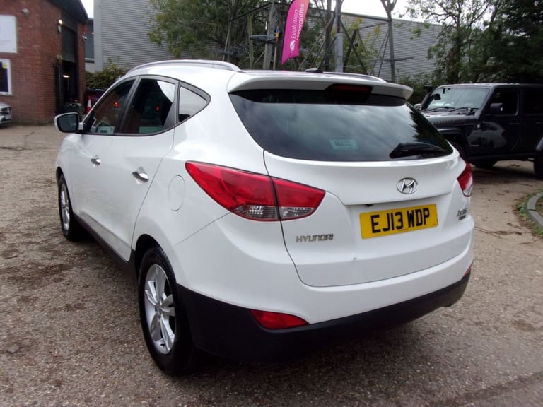  Hyundai ix35 1.7 CRDi Premium 5dr 2WD Diesel