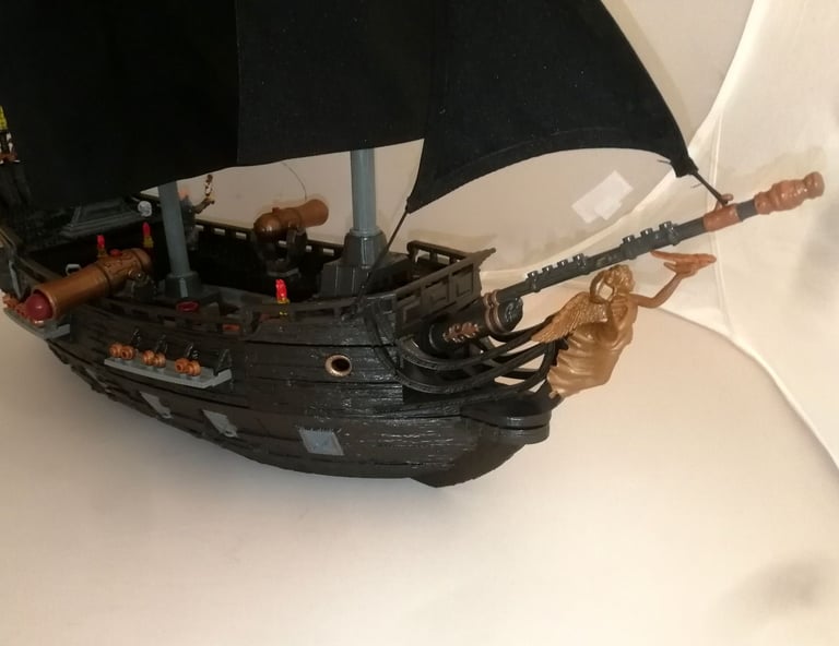 Mega Bloks 1017 Black Pearl Ship Pirates Of The Caribbean Dead Man's Chest