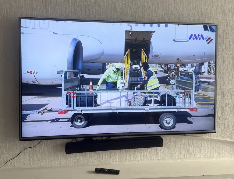 65 inches TV LG 