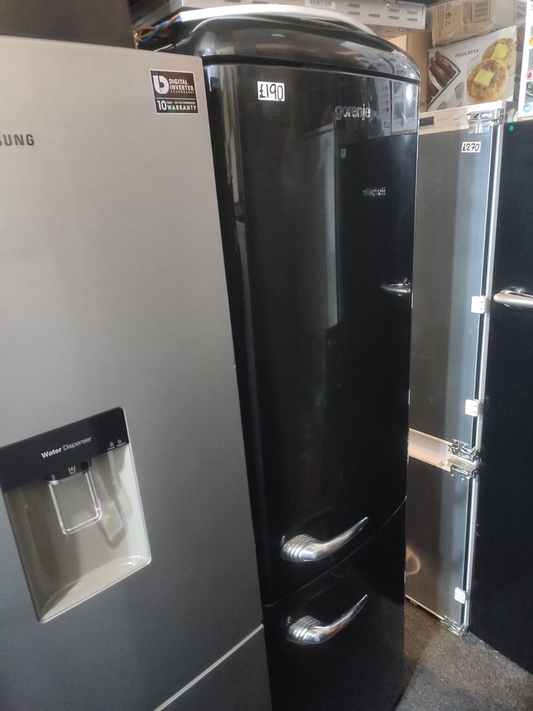 image for ➡️➡️SALE TODAY!⬅️⬅️ TALL BLACK GORENJE 60CM WIDE FROST FREE RETRO STYLE FRIDGE FREEZER 