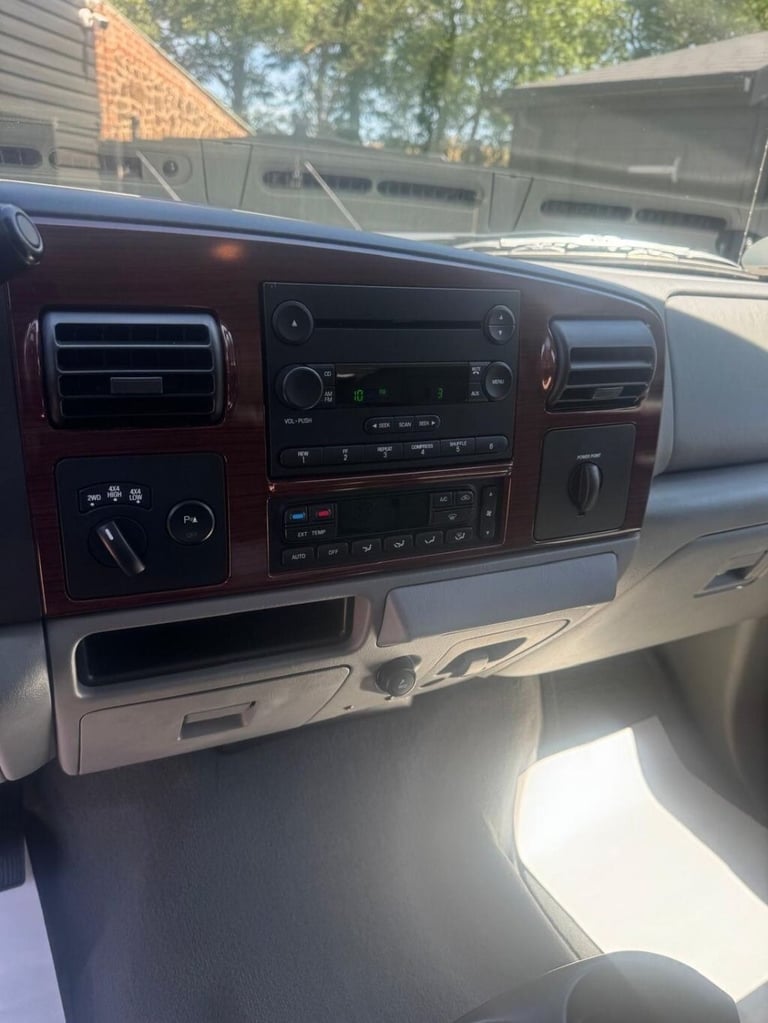 2005 Ford F350 6.0 L v8 Diesel DUALLY 4x4 PICKUP Diesel Automatic