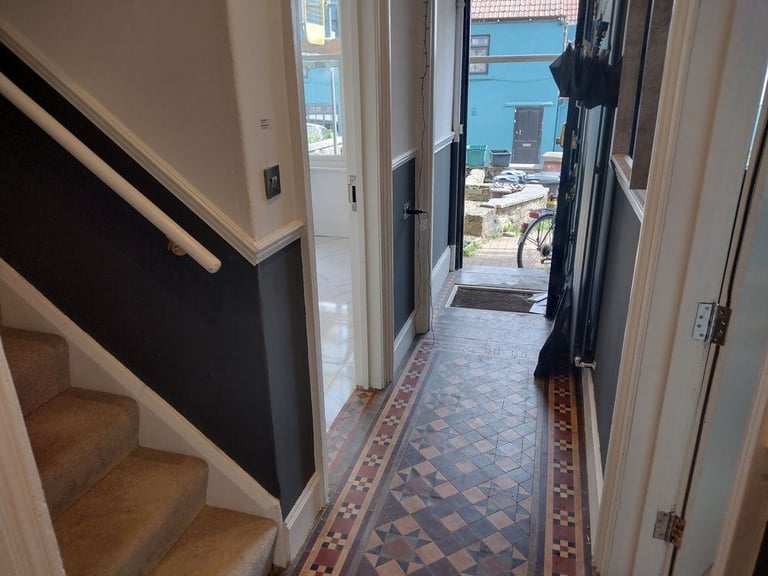 image for Insured Multi-Skilled Handyman Electrician Plumber Carpenter Tiler Flooring Kitchens & Bathrooms