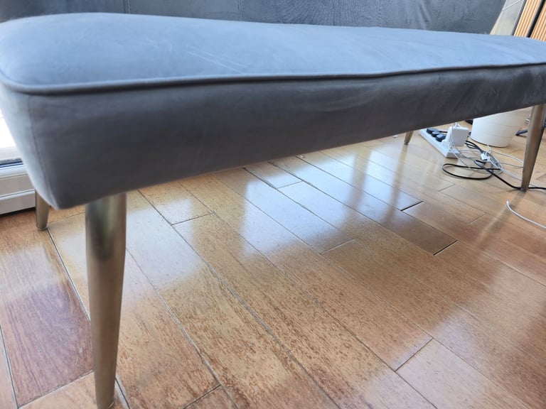 Dining Bench (velvet - 3 seater)