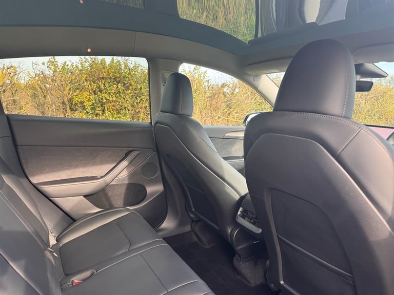 2022 Tesla Model Y LONG RANGE DUAL MOTOR AWD MPV Electric Automatic