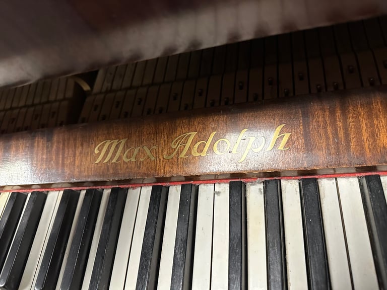 Max Adolph 4.5tt Baby Grand 