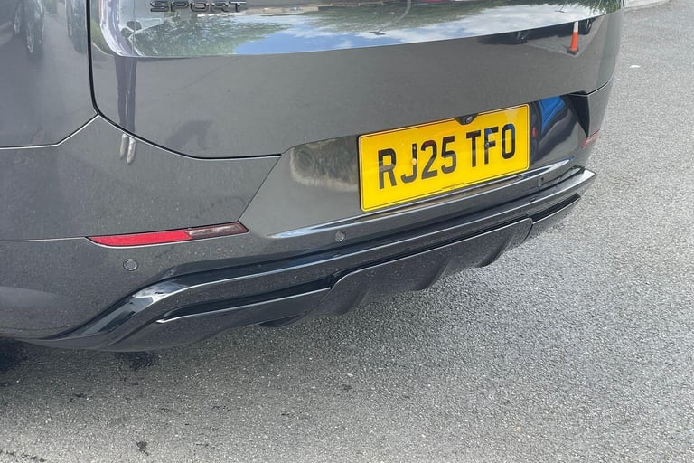 2025 Land Rover Range Rover Sport 3.0 D250 MHEV Edition SUV 5dr Diesel Auto 4WD Euro 6 (s/s) (250...