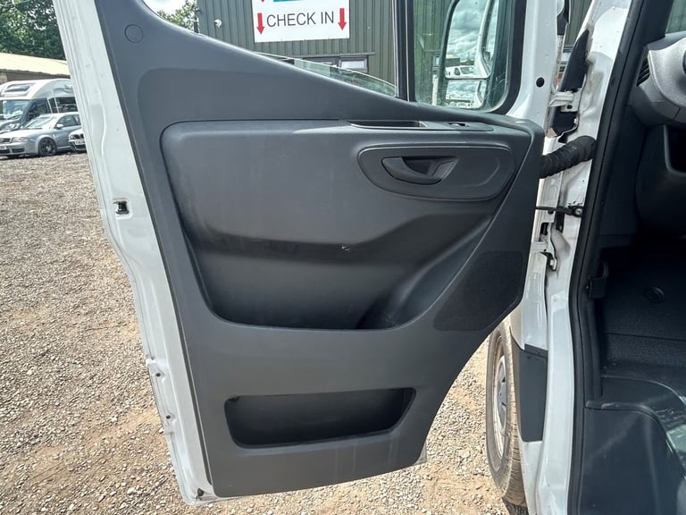 2021 Mercedes-Benz Sprinter 3.5t H2 Progressive Van Panel Van DIESEL Manual