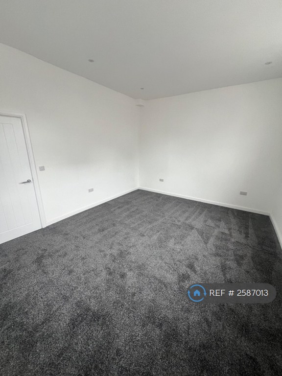 5 bedroom house in Cromwell Road, Newport, NP19 (5 bed) (#2587013)