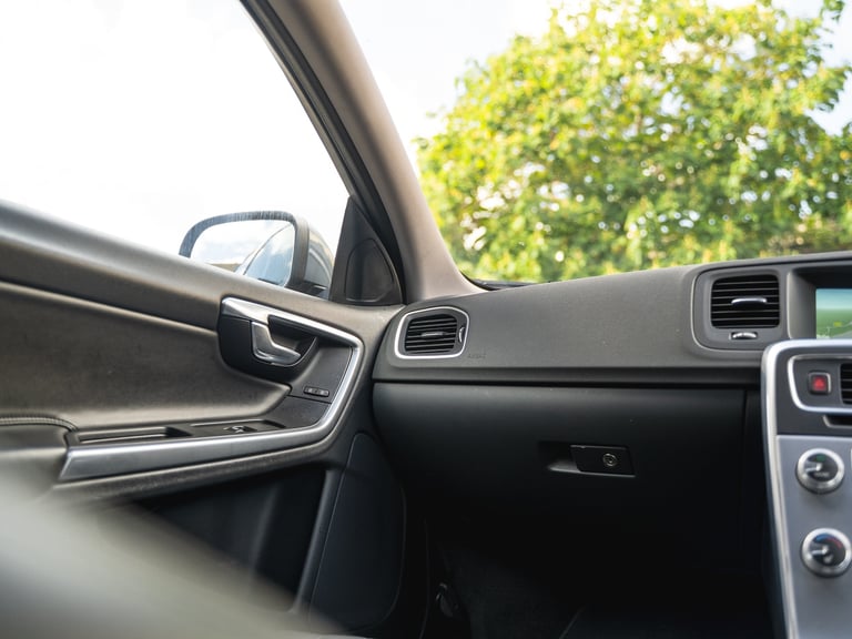 2016 Volvo V60 D3 (150) SE Lux Nav 5dr Diesel