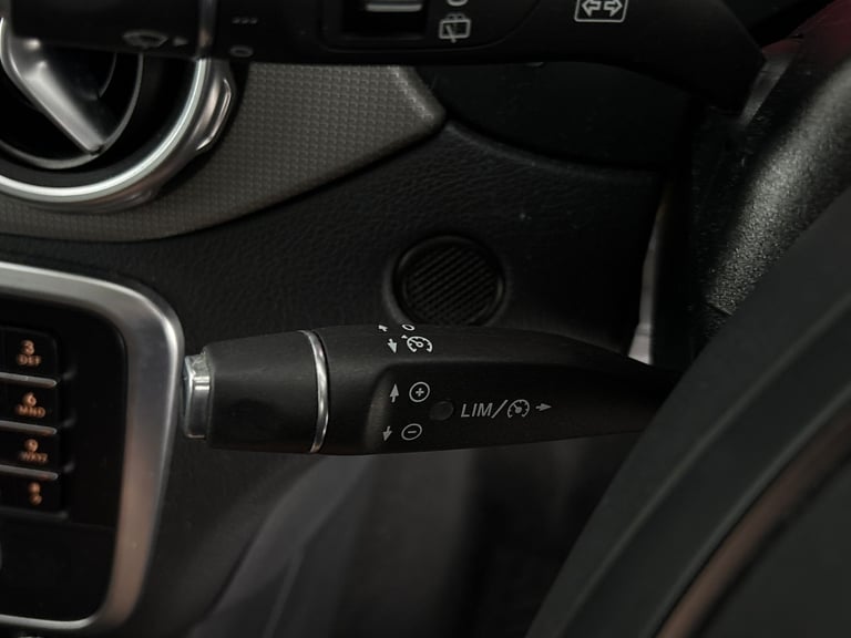 2019 Mercedes-Benz GLA 1.6 GLA180 GPF Urban Edition SUV 5dr Petrol 7G-DCT Euro 6 (s/s) (122 ps) -...