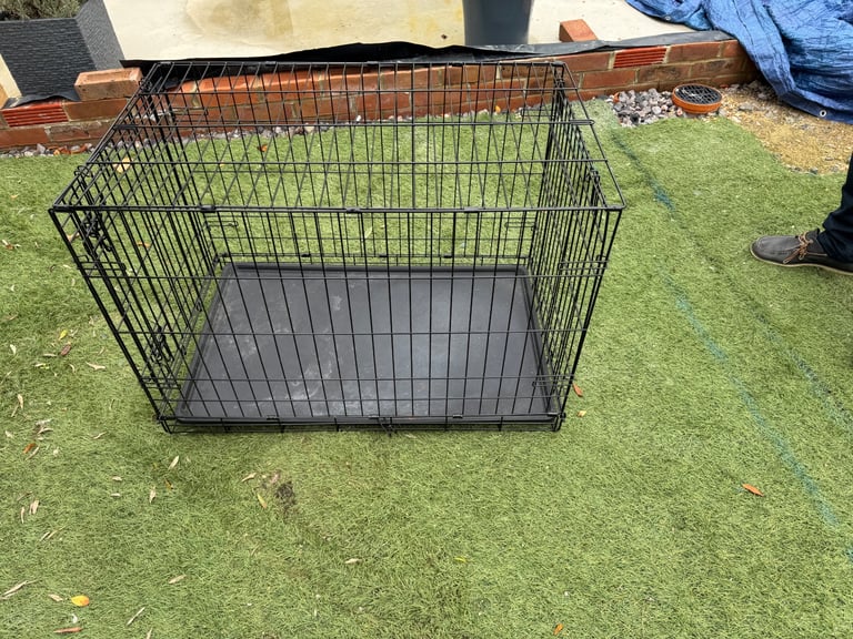 image for Medium dog cage 