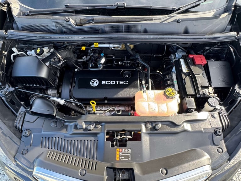 2016 Vauxhall Mokka 1.6 Mokka SE S/S 5dr SUV Petrol Manual