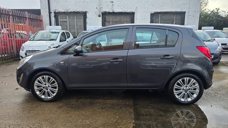 2013 Vauxhall Corsa 1.2 SE 5dr HATCHBACK Petrol Manual