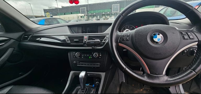 BMW, X1, Estate, 2010, Semi-Auto, 1995 (cc), 5 doors