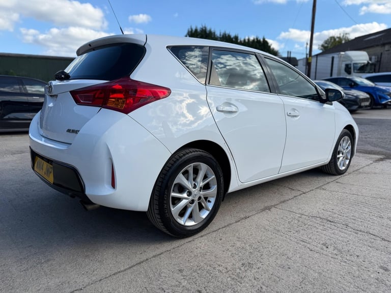 2014 Toyota Auris 1.6 V-Matic Icon Euro 5 5dr HATCHBACK Petrol Manual