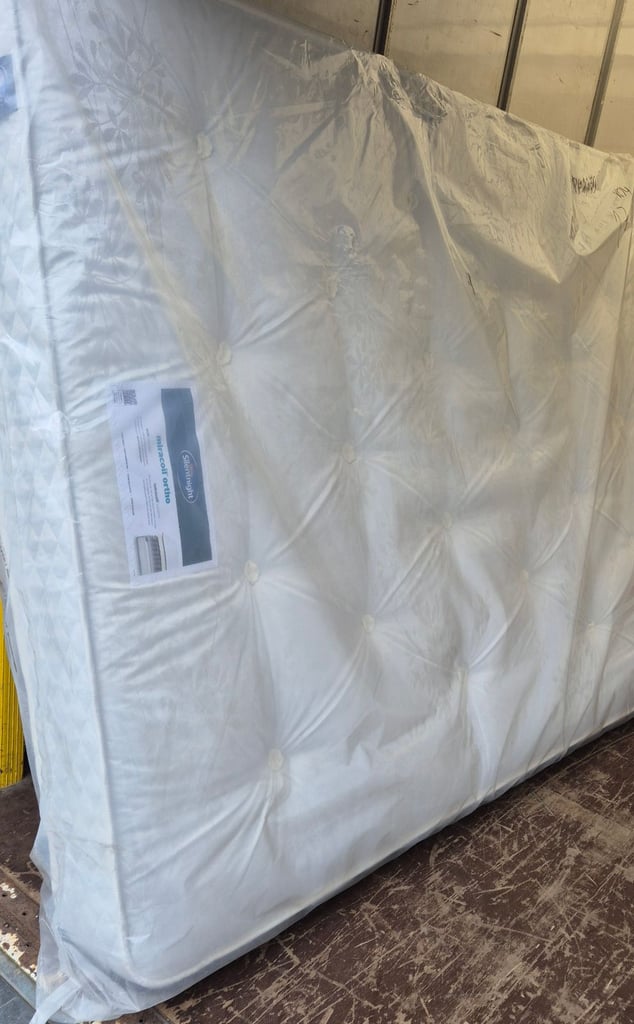 Silentnight King Size Mattress Miracoil firm  ortho 