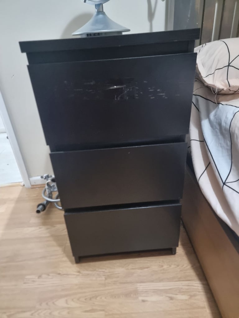 Ikea bedside drawers /chest of drawers 