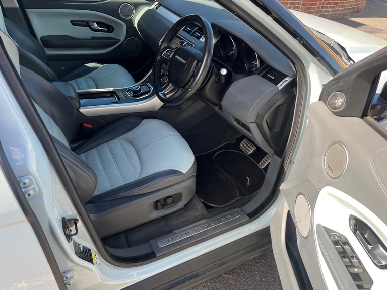 LAND ROVER RANGE ROVER EVOQUE HSE DYNAMIC 2017