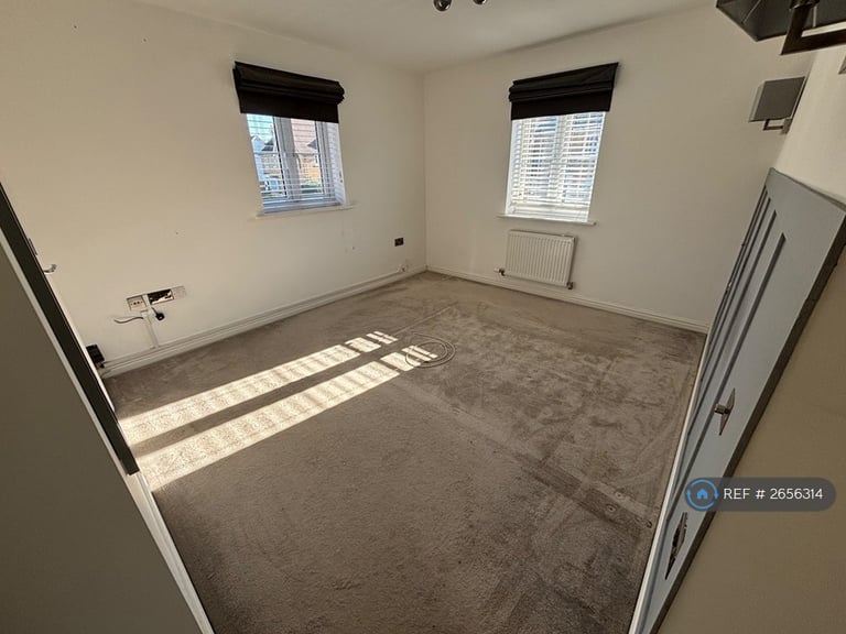 3 bedroom house in Primrose Way, Minster On Sea, Sheerness, ME12 (3 bed) (#2656314)