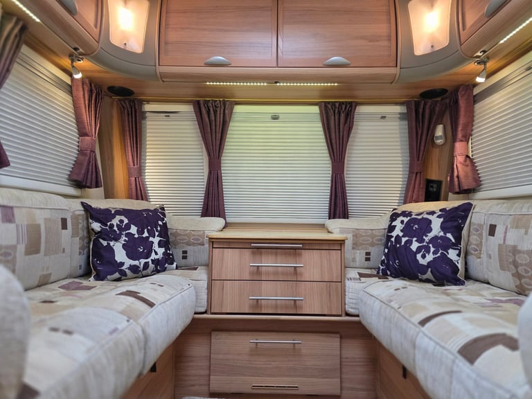 2011 bailey unicorn almeria fixed bed mover all season awning alde wet central heating