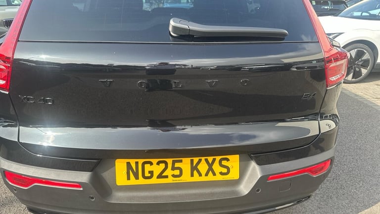 2025 Volvo XC40 Black Edition Ultra, B4 Mild hybrid, Petrol ESTATE Petrol/Electric Hybrid Automatic