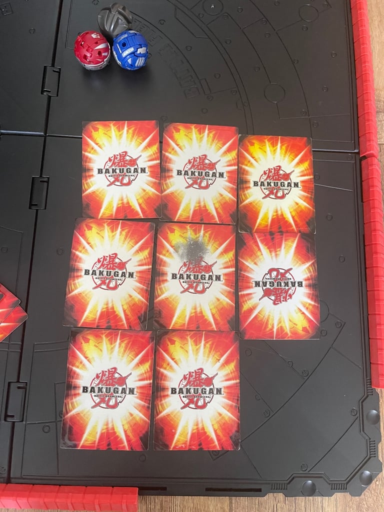 Bakugan Battle Brawler Arena Figures and Cards