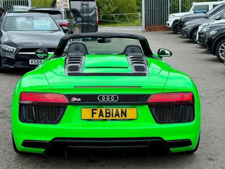 2017 Audi R8 5.2 FSI V10 Spyder S Tronic Quattro **£22,000 of Spec - Ceramics**
