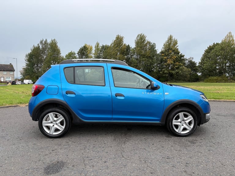 2014 Dacia Sandero Stepway 0.9 TCe Laureate 5dr HATCHBACK Petrol Manual