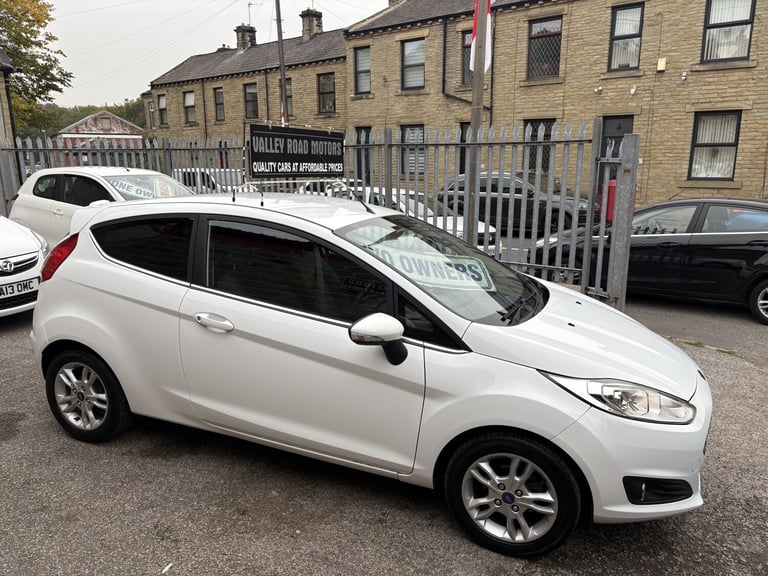 FORD FIESTA 1.25 Zetec 2014