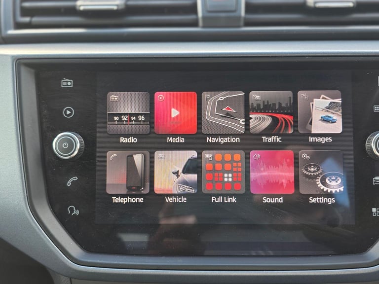 SEAT ARONA 1.6 TDI SE Technology Lux 2019