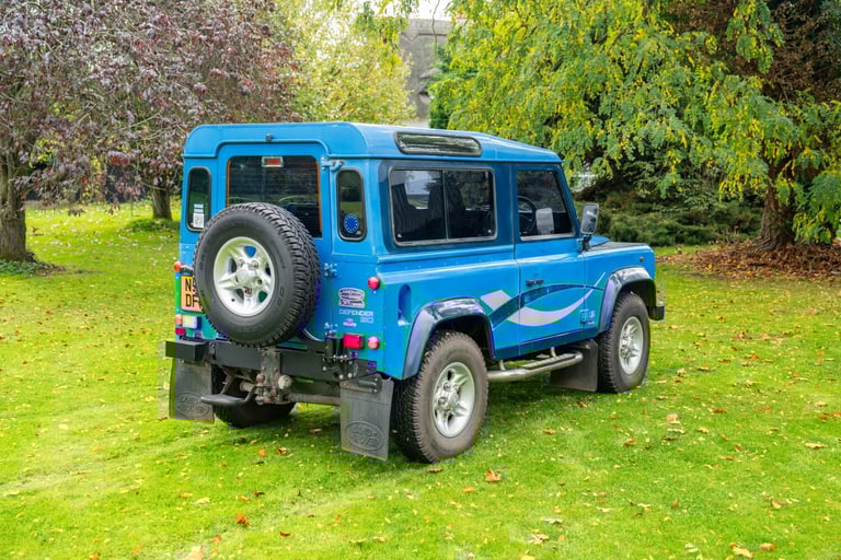 2020 Land Rover Defender 90 Saloon PETROL Manual