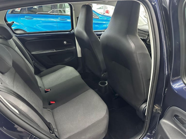 VOLKSWAGEN UP 1.0 BlueMotion Tech Move up! 2015