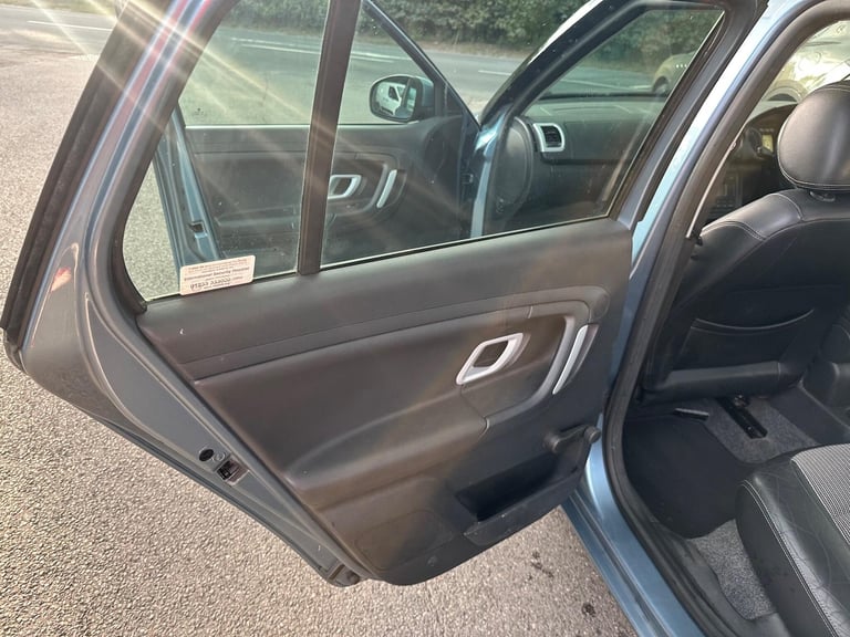 Skoda Fabia 1.6 16V 3 5dr Petrol Manual - Image 18