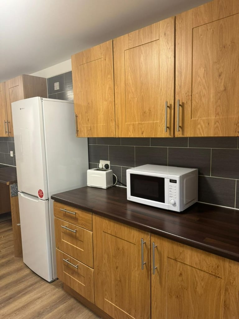 1 bedroom in Flat 3C, The Jason Trigg Building, - Claremont, Bradford