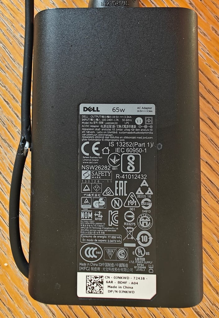 Dell Latitude E7440 Laptop Win 10 Pro Intel i3-4010U 14" FHD 4GB 120GB SSD HDMI