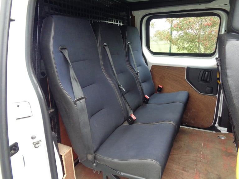 2020 Peugeot Expert 1000 15 BlueHDi 100 Professional CREW VAN 6 SEATS Crew Van Diesel Manual