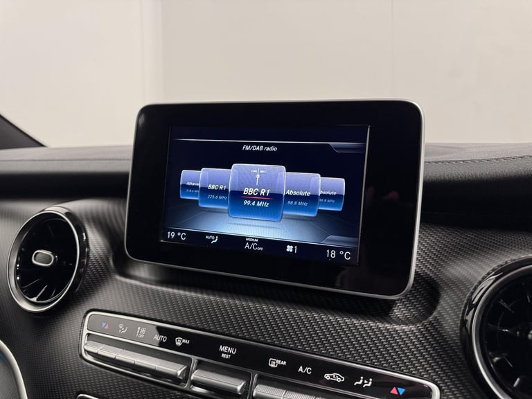 2019 Mercedes-Benz V-Class 2.0 V300d AMG Line MPV 5dr Diesel G-Tronic+ Euro 6 (s/s) 7 Seat (239 p...