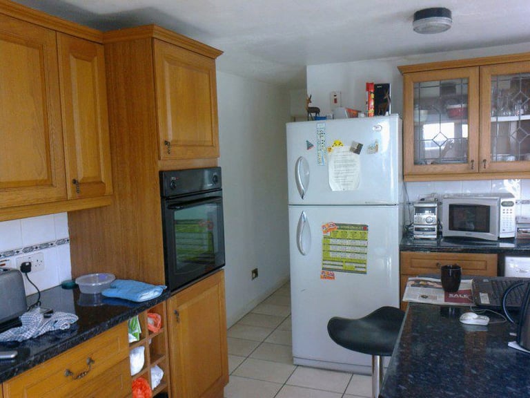 1 bedroom to rent in North Greenwich next to IKEA. Microwave Cooking Only !