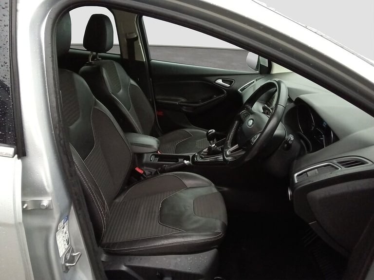 2015 Ford Focus 1.5 TDCi 120 Titanium X 5dr ESTATE DIESEL Manual