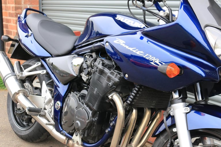 Suzuki GSF1200S K1 BANDIT 1200 2001