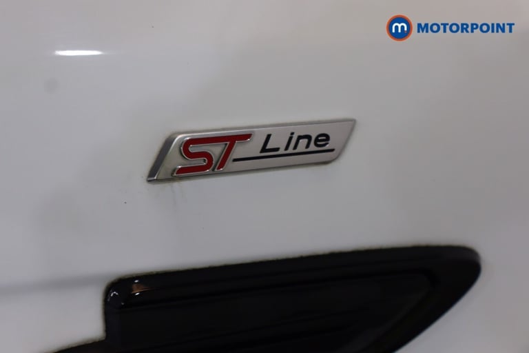 2017 Ford Kuga 1.5 TDCi ST-Line 5dr Auto 2WD SUV Diesel Automatic