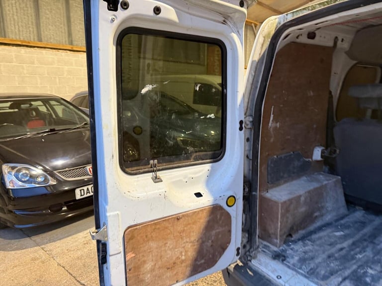 FORD TRANSIT CONNECT 1.8 TDCi T220 Crew Van L1 H1 4dr DPF 2013