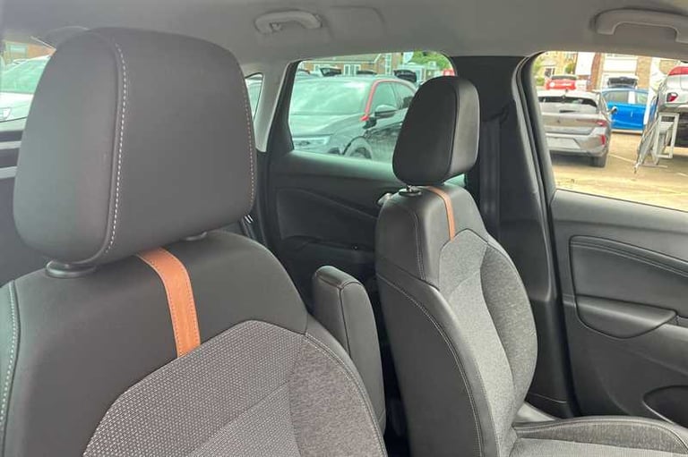 2021 Vauxhall Crossland 1.5 Turbo D Elite SUV 5dr Diesel Manual Euro 6 (s/s) (110 ps) SUV Diesel ...