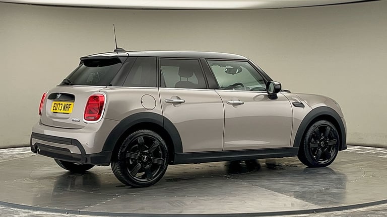 2024 MINI Hatch 5-Door Hatch Cooper Classic Hatchback Petrol Automatic