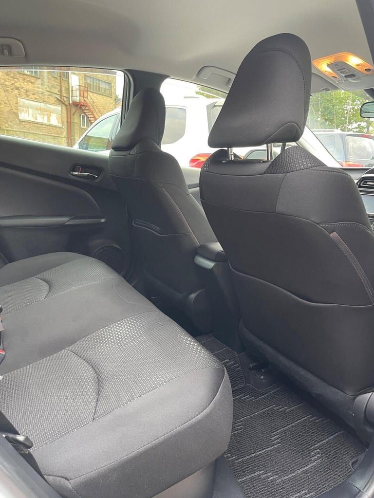 TOYOTA PRIUS 1.8 VVT-h Business Edition CVT Euro 6 (s/s) 5dr 2019