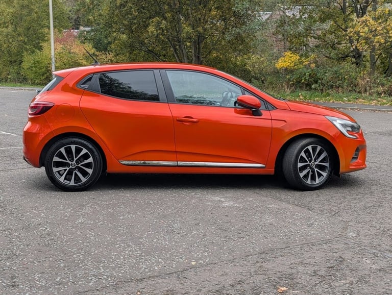 2021 Renault Clio 1.0 TCe Iconic Hatchback 5dr Petrol Manual Euro 6 (s/s) (100 ps) Hatchback Petr...