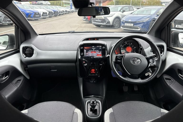 2021 Toyota AYGO 1.0 VVT-i X-Trend TSS 5dr x-shift Hatchback Petrol Automatic
